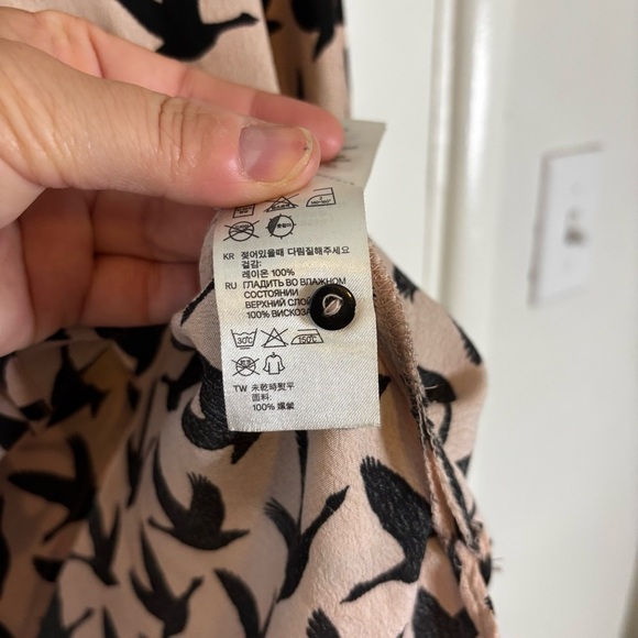 H&M Beige Pink Long Sleeve Blouse Size 10 - Picture 5 of 12